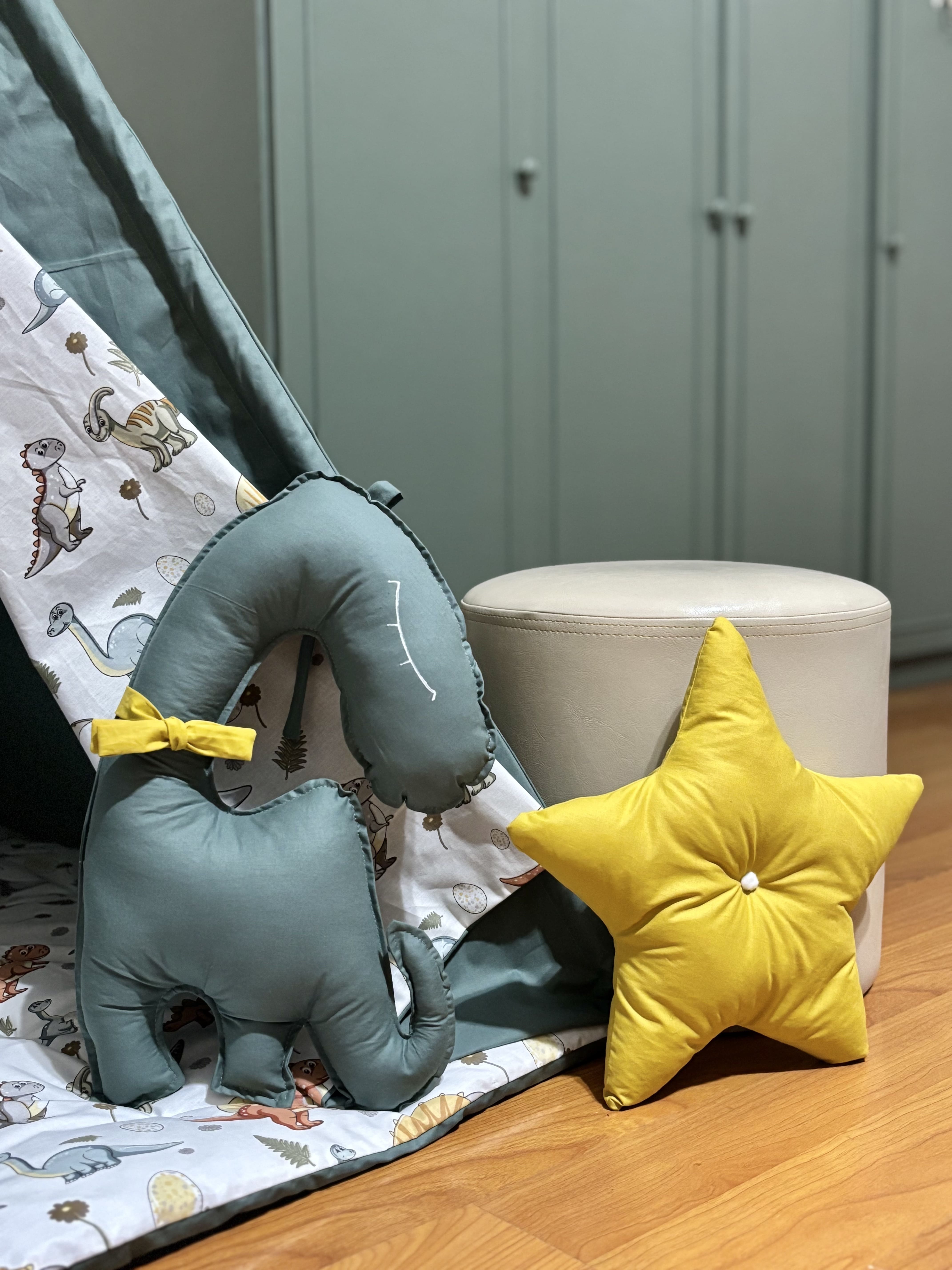 მწვანე კარავი ,,დინოების სამყარო"