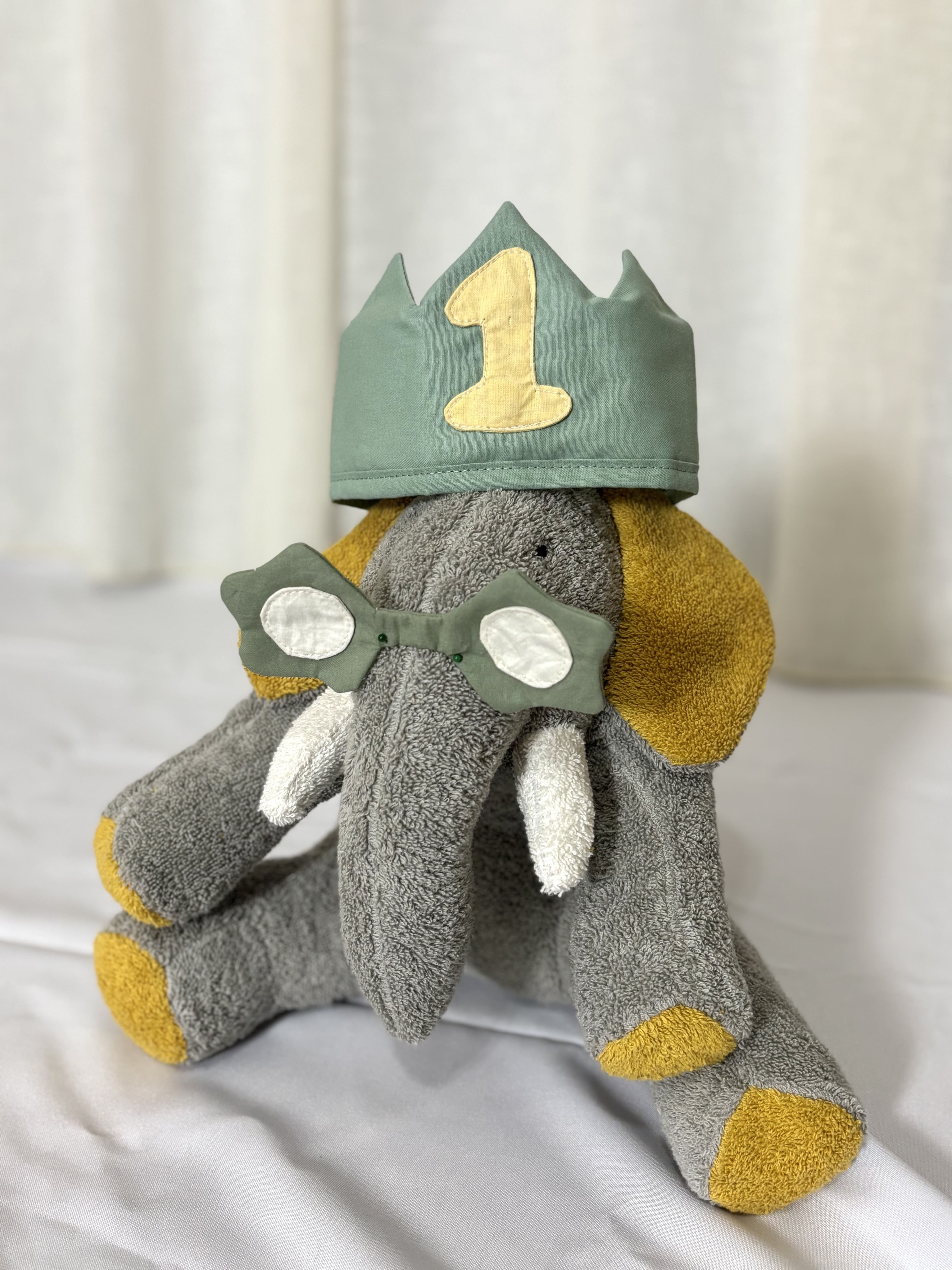 სპილო სათვალით